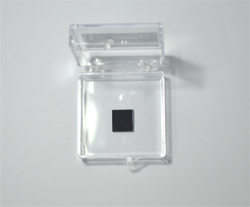 【巨納】基于二氧化硅基底的三角形單層二硫化鉬（10*10mm）