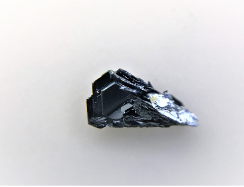 SnSe2 二硒化錫晶體 (Tin diselenide)